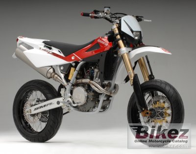 2007 Husqvarna SMR450 Supermoto photo